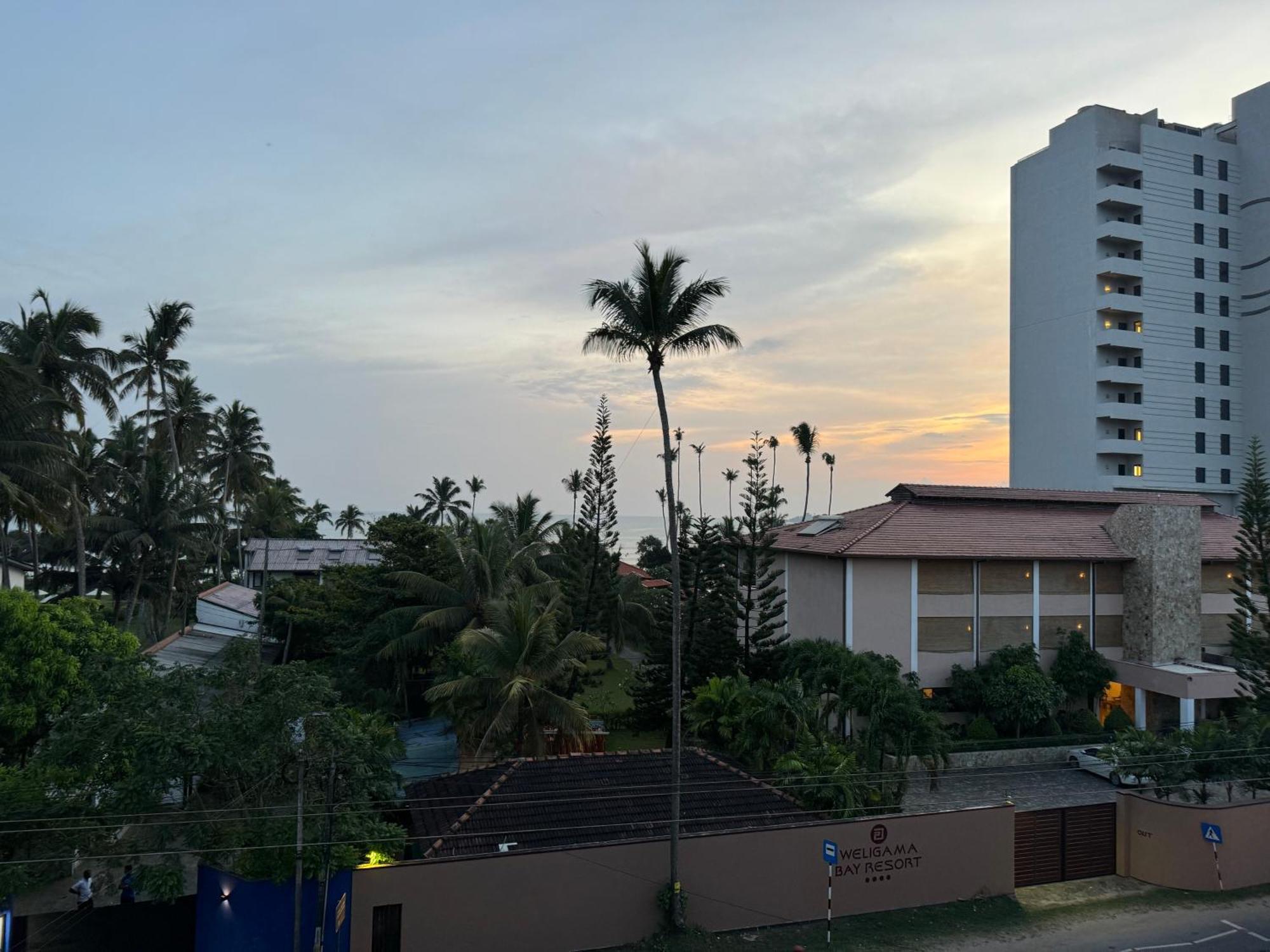 Sugar Hostel Weligama - Coliving & Coworking ภายนอก รูปภาพ